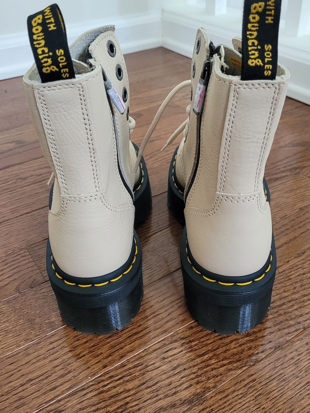 Dr. Martens Jadon III Cream Lace-Up Platform Combat Boots with Black Sole - Picture 14 of 16